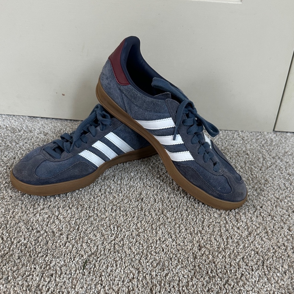 Adidas Men's Navy and Burgundy Sneakers